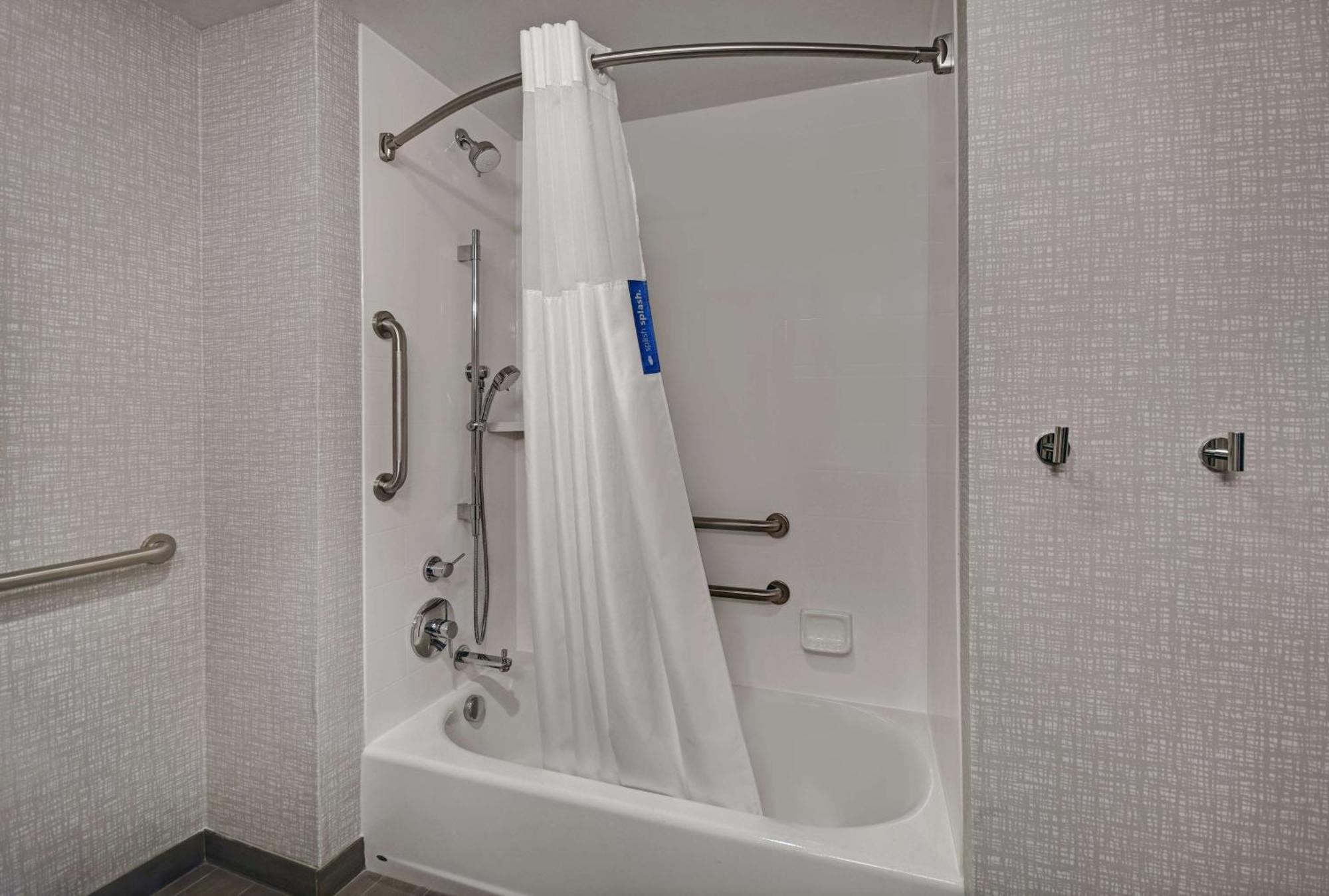 Hampton Inn Cave City, Ky מראה חיצוני תמונה